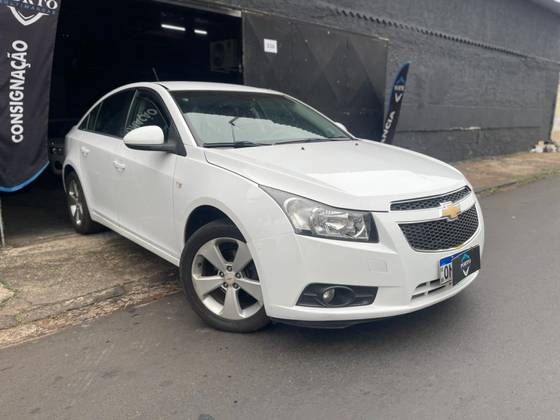 CHEVROLET CRUZE 1.8 LT 16V FLEX 4P AUTOMÁTICO CHEVROLET CRUZE 1.8 LT 16V FLEX 4P AUTOMÁTICO